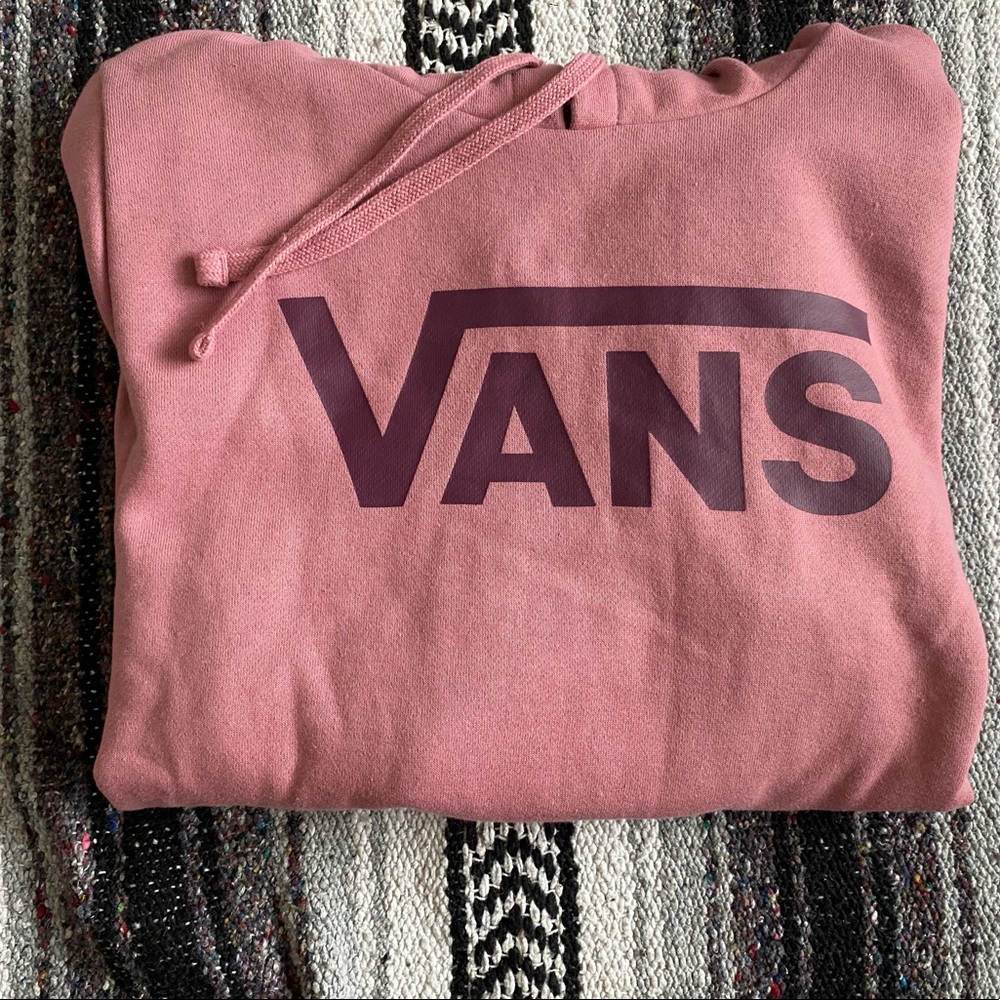 • Vans sweater